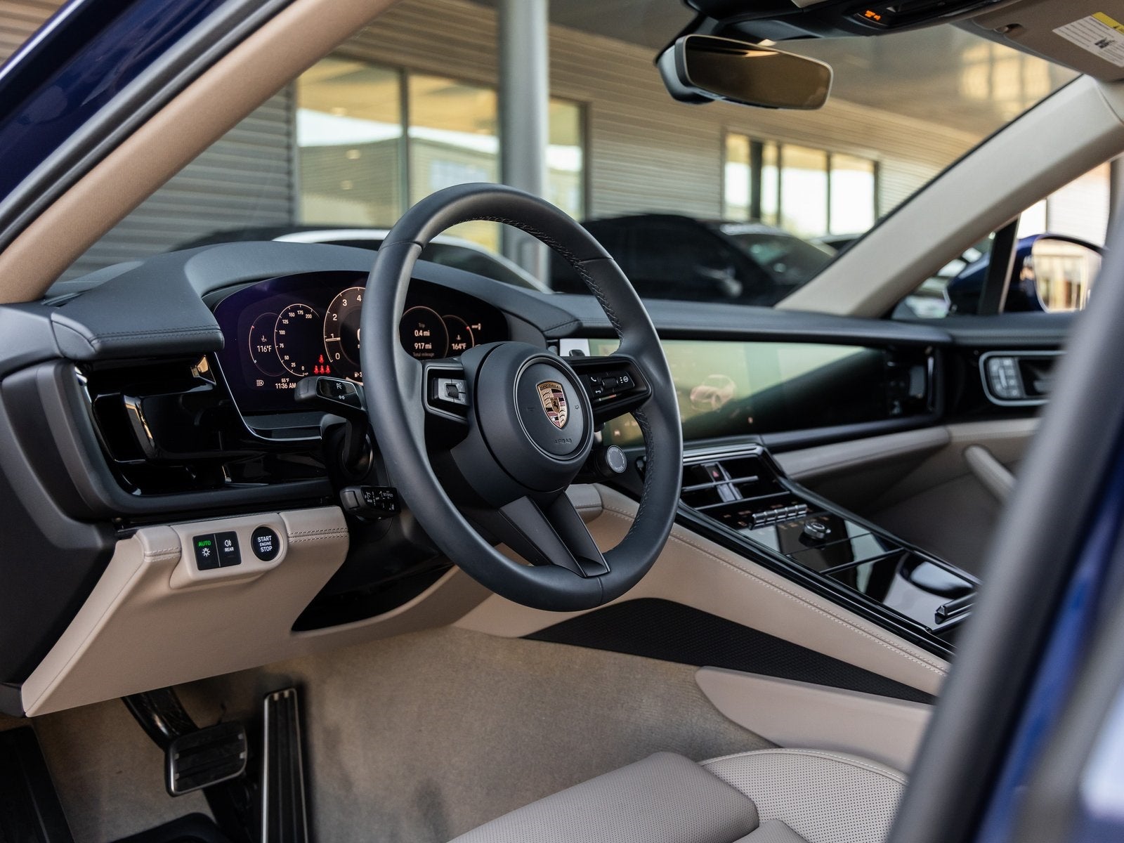 2025 Porsche Panamera Base