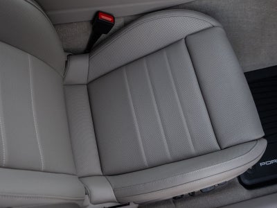 2025 Porsche Panamera Base