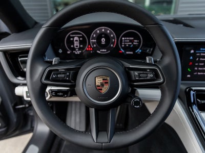 2025 Porsche Panamera Panamera 4