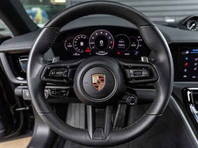 2025 Porsche Panamera RWD