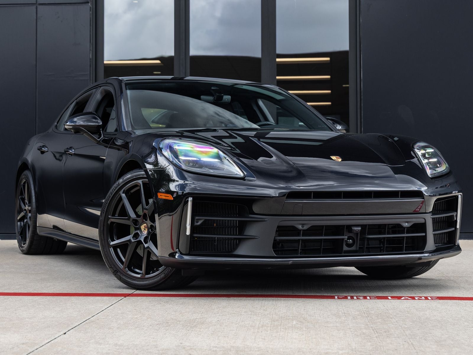 2025 Porsche Panamera RWD