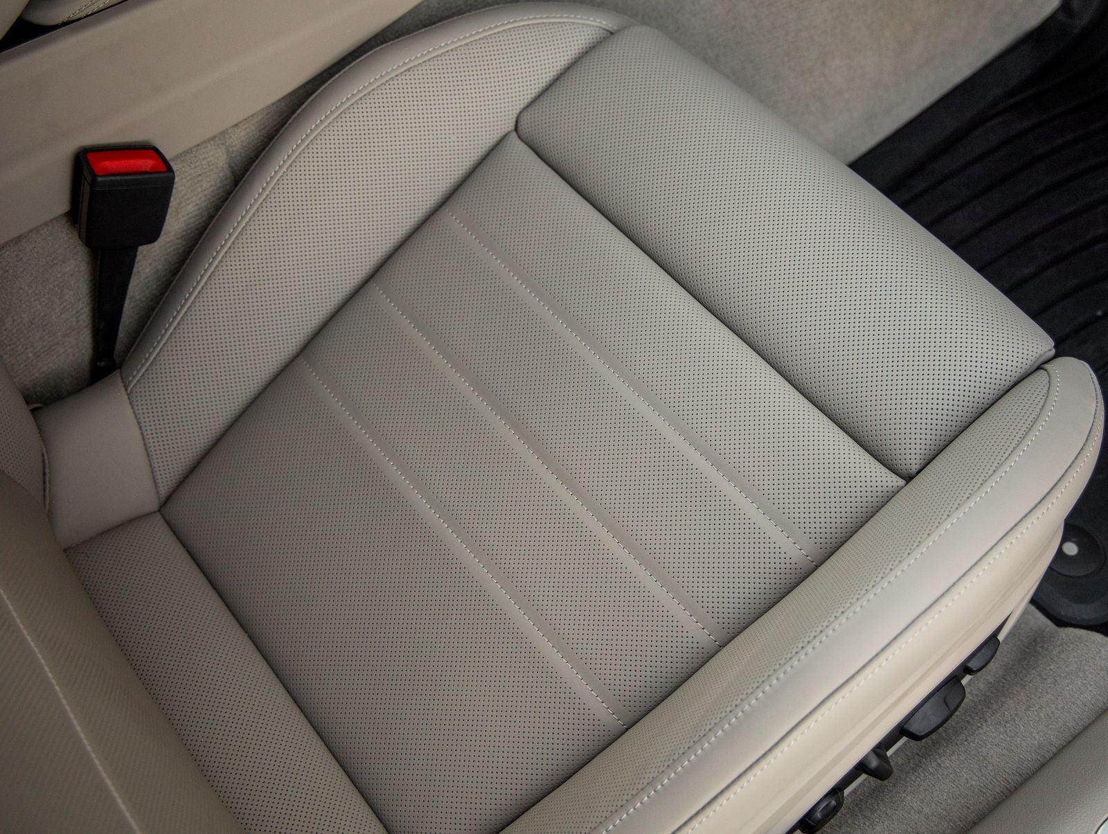 2025 Porsche Panamera Panamera