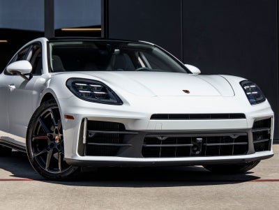 2025 Porsche Panamera Panamera
