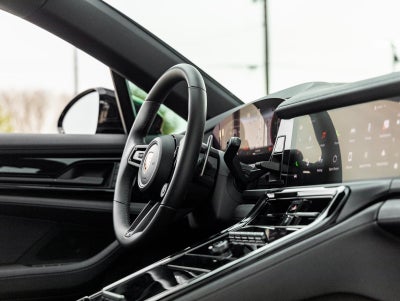 2025 Porsche Panamera Panamera 4