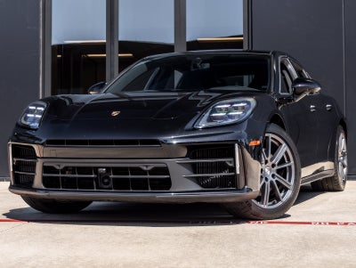 2025 Porsche Panamera Panamera