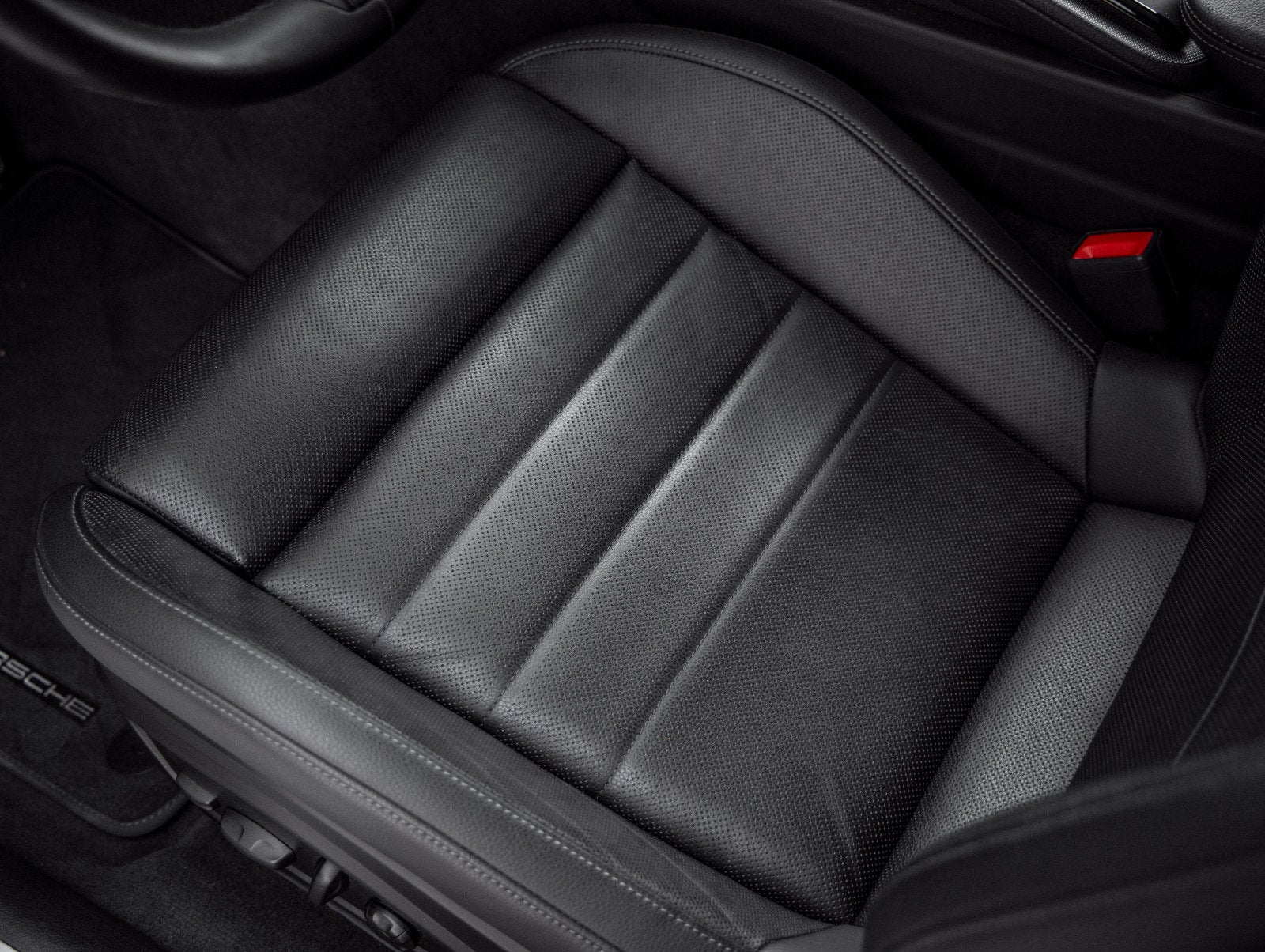 2025 Porsche Panamera Panamera