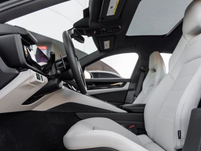 2026 Porsche Panamera Panamera 4
