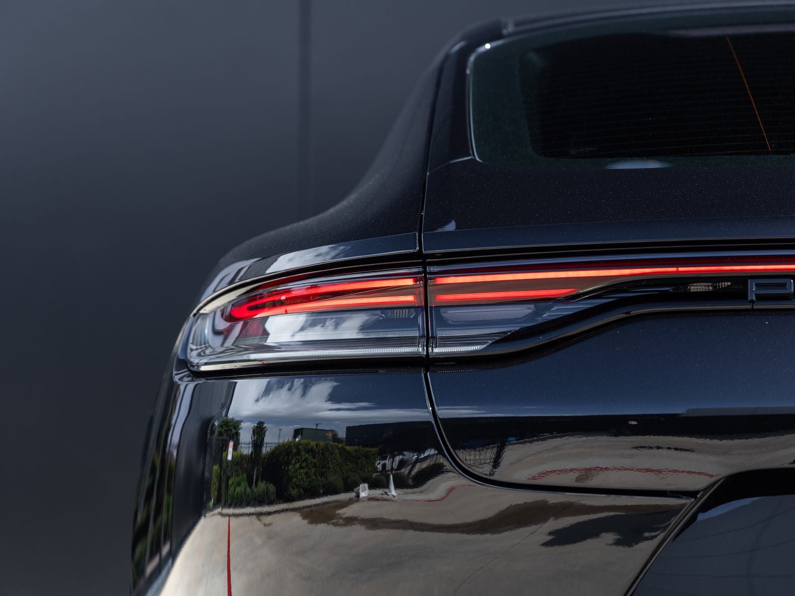 2023 Porsche Panamera Panamera 4S (MY23)
