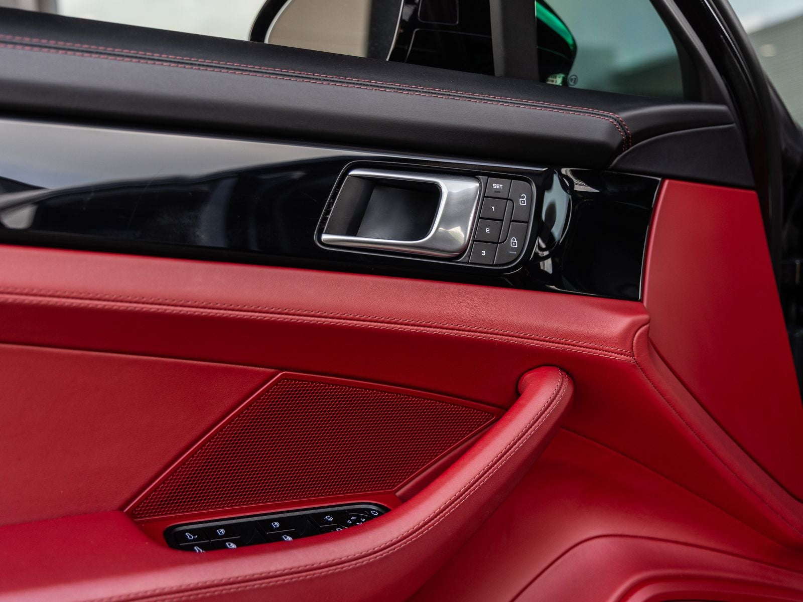 2023 Porsche Panamera Panamera 4S (MY23)