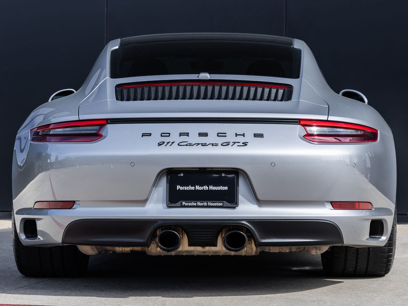 2019 Porsche 911 Carrera GTS