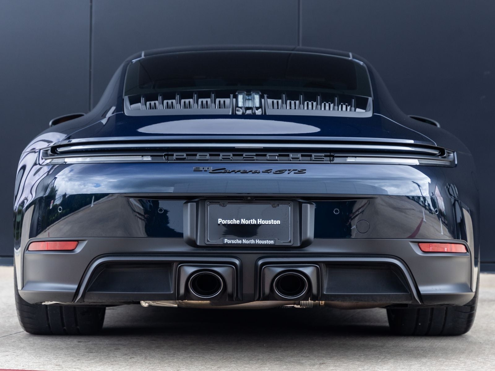 2026 Porsche 911 Carrera 4 GTS