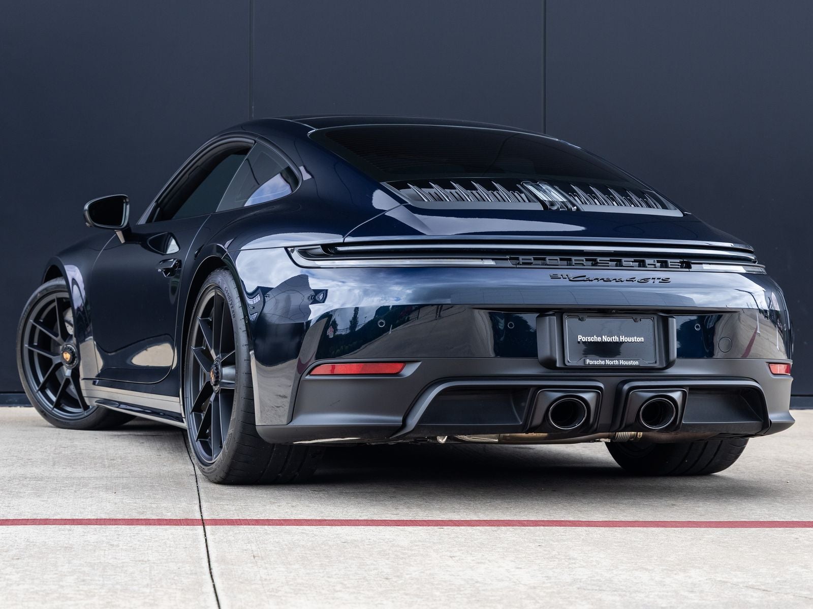 2026 Porsche 911 Carrera 4 GTS