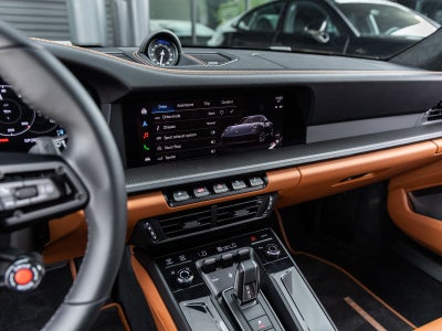 2026 Porsche 911 Carrera 4 GTS