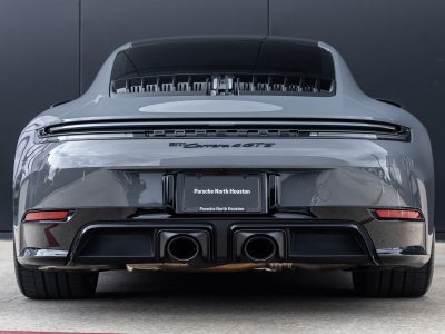 2026 Porsche 911 Carrera 4 GTS