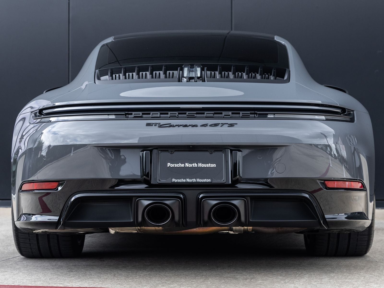 2026 Porsche 911 Carrera 4 GTS