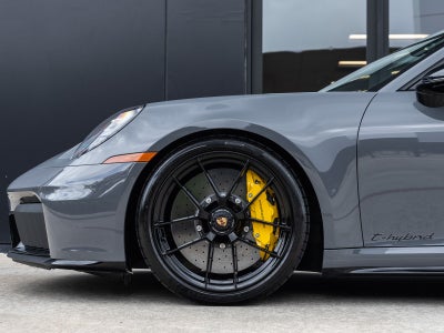 2026 Porsche 911 Carrera 4 GTS