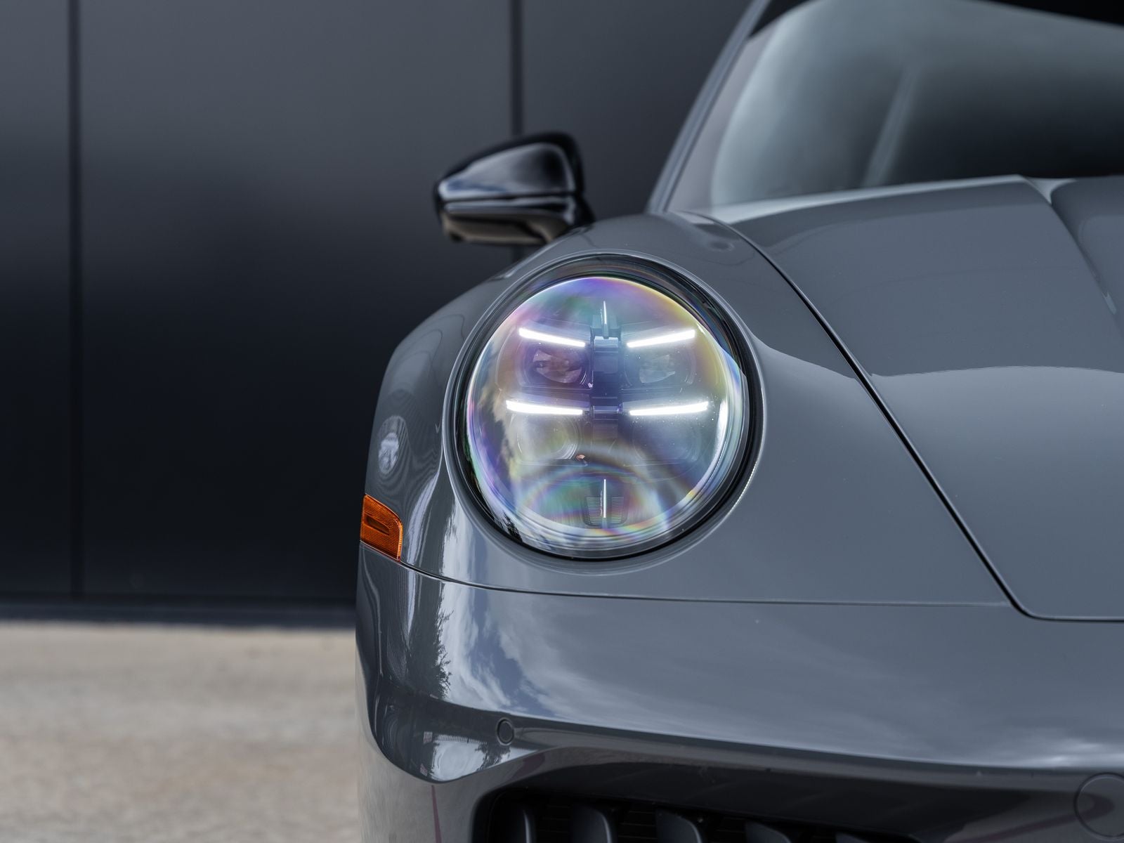 2026 Porsche 911 Carrera 4 GTS