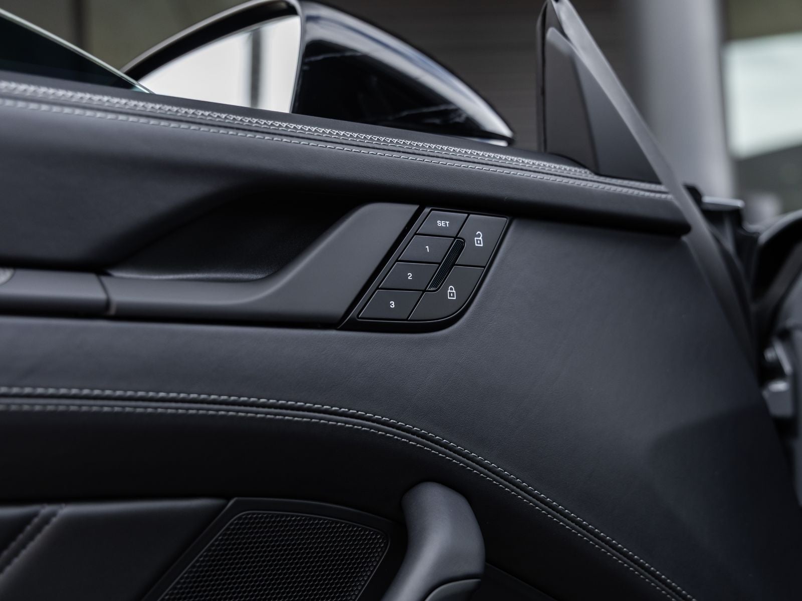 2026 Porsche 911 Carrera 4 GTS