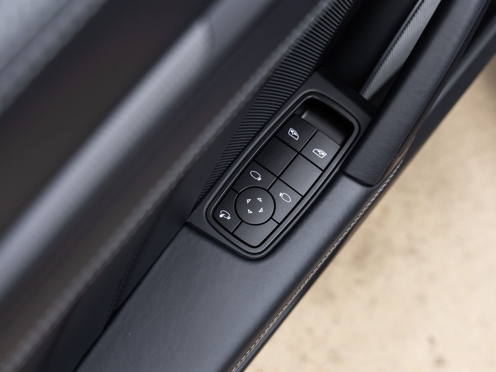 2026 Porsche 911 Carrera 4 GTS