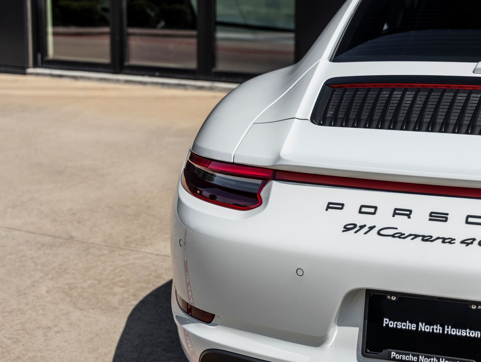 2018 Porsche 911 911 Carrera 4 GTS