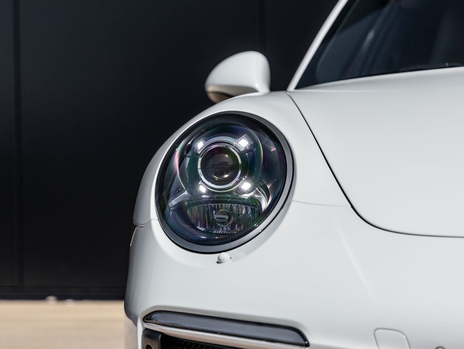2018 Porsche 911 911 Carrera 4 GTS