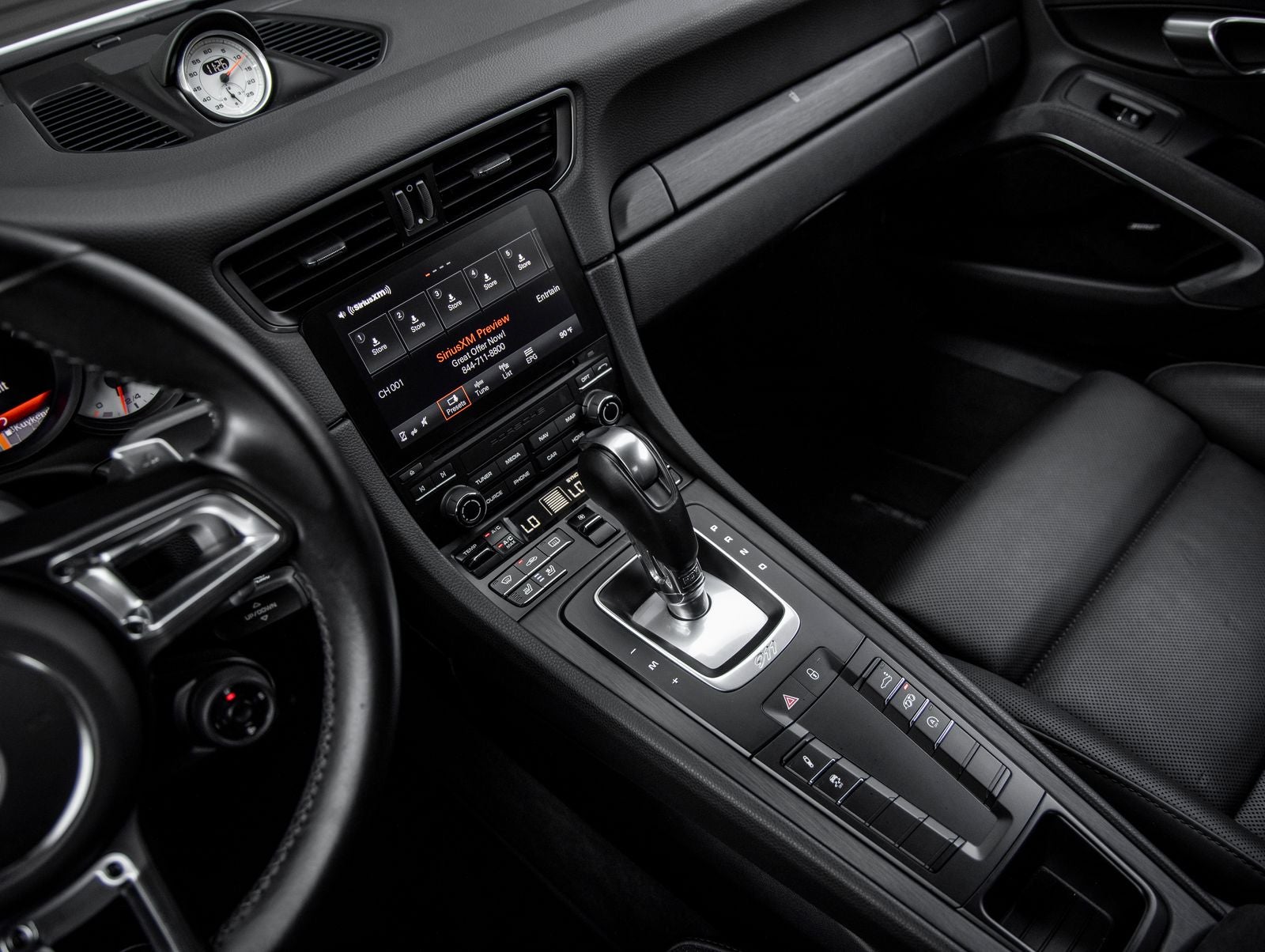 2018 Porsche 911 911 Carrera 4 GTS