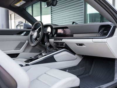 2024 Porsche 911 Carrera 4S