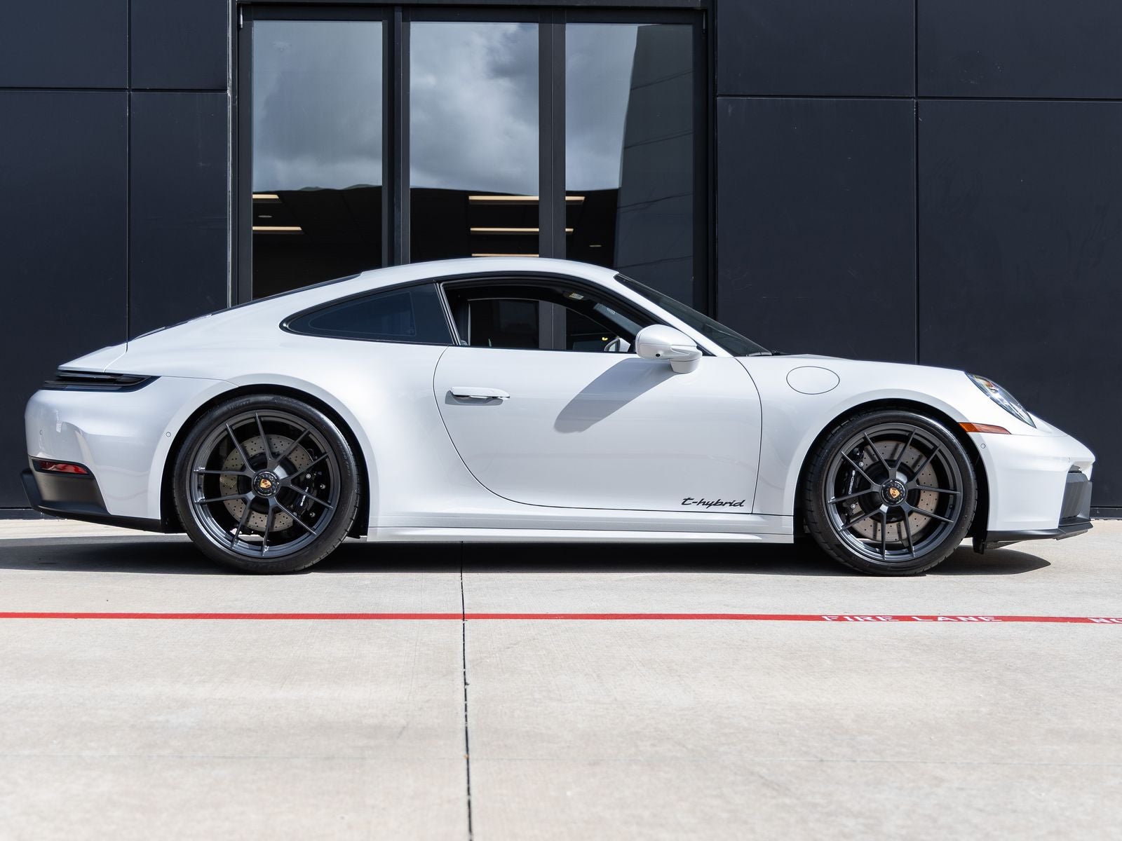 2026 Porsche 911 911 Carrera 4 GTS