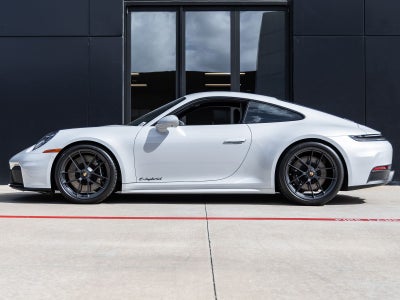 2026 Porsche 911 911 Carrera 4 GTS