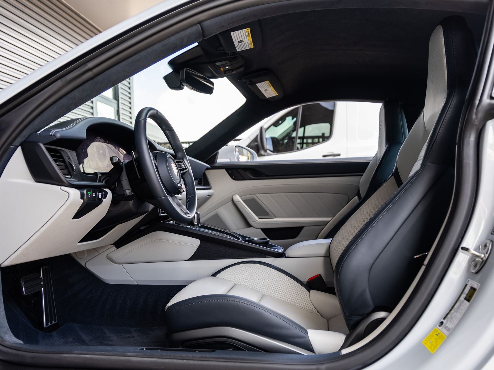 2026 Porsche 911 911 Carrera 4 GTS