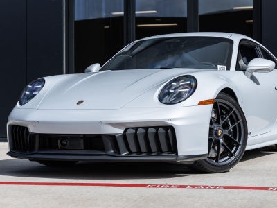 2026 Porsche 911 911 Carrera 4 GTS