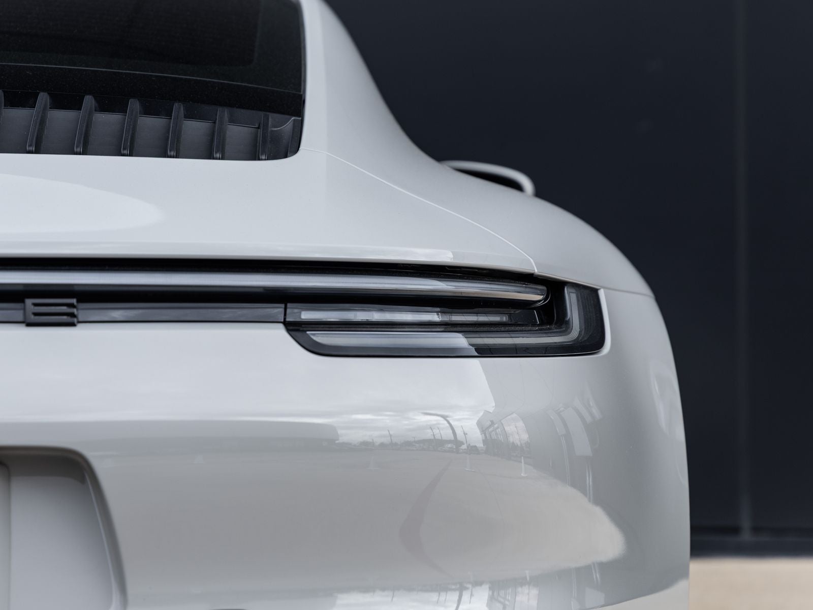 2024 Porsche 911 Carrera 4 GTS