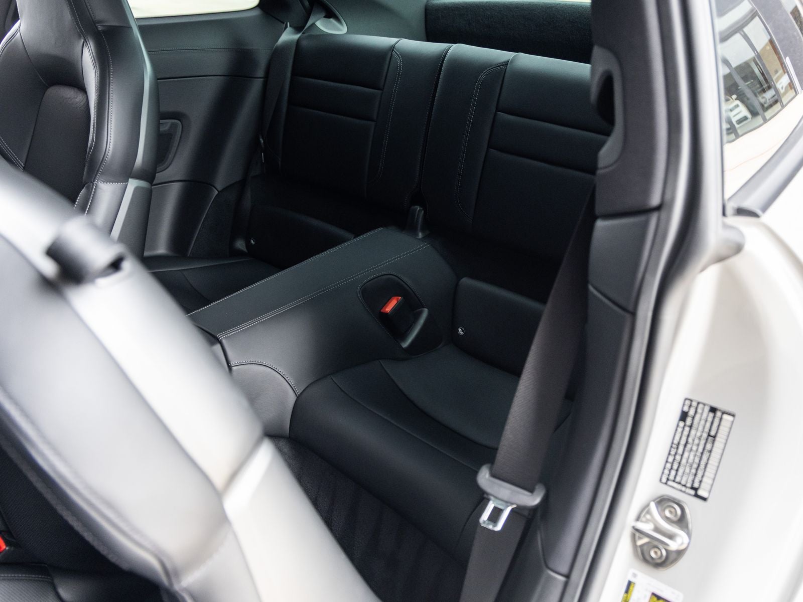 2024 Porsche 911 Carrera 4 GTS