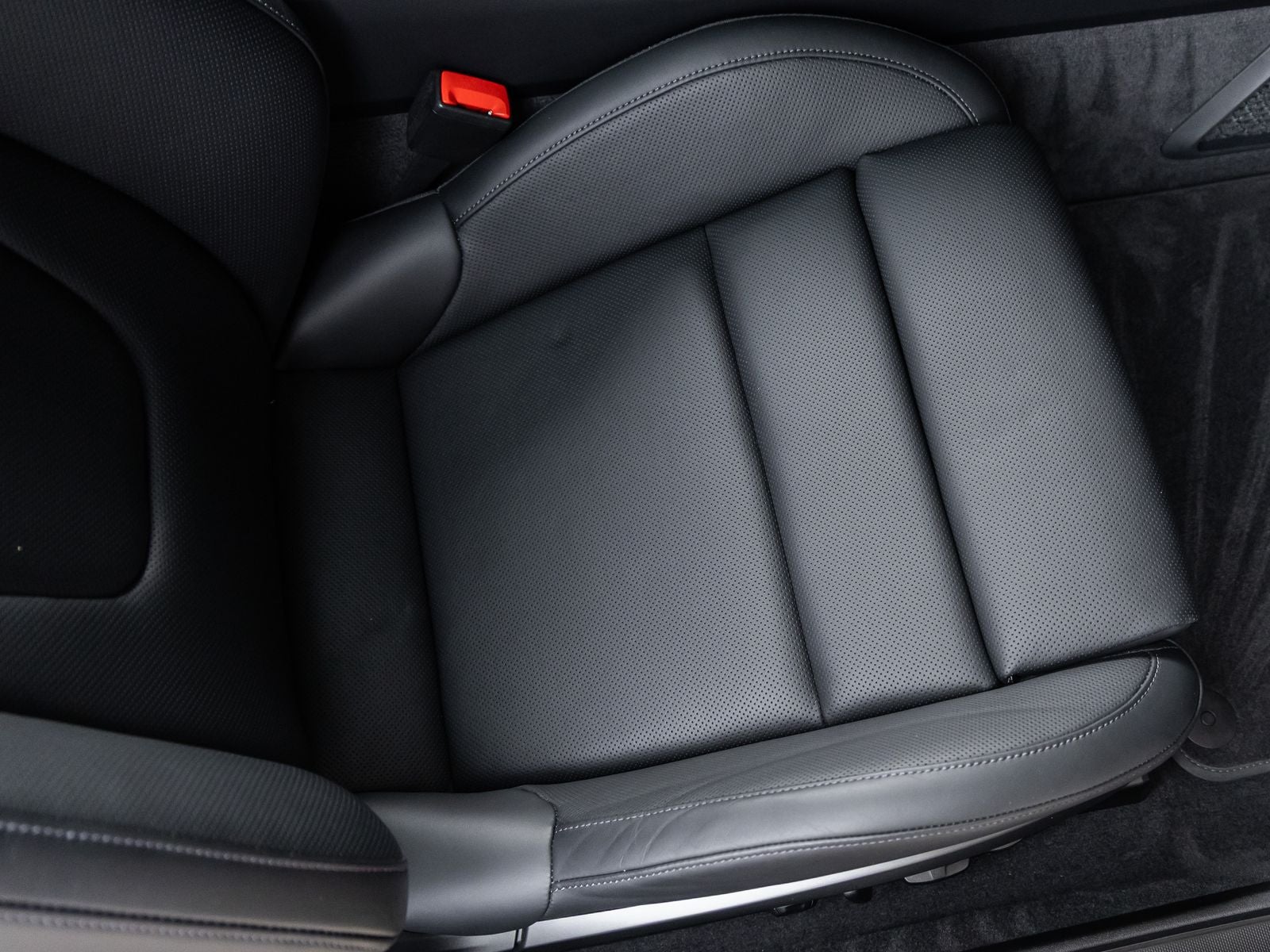 2024 Porsche 911 Carrera 4 GTS