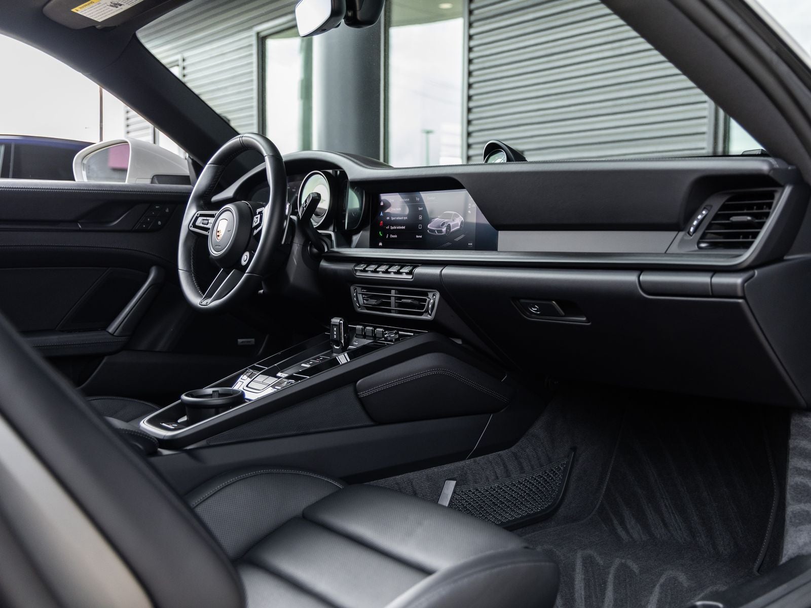 2024 Porsche 911 Carrera 4 GTS