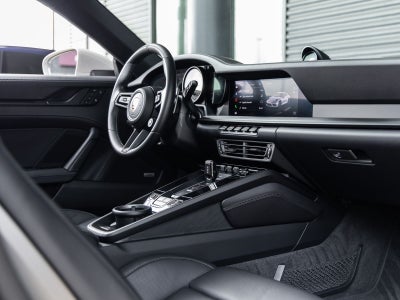 2024 Porsche 911 Carrera 4 GTS
