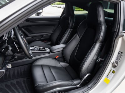 2024 Porsche 911 Carrera 4 GTS