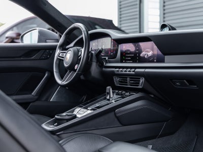 2025 Porsche 911 911 Carrera GTS