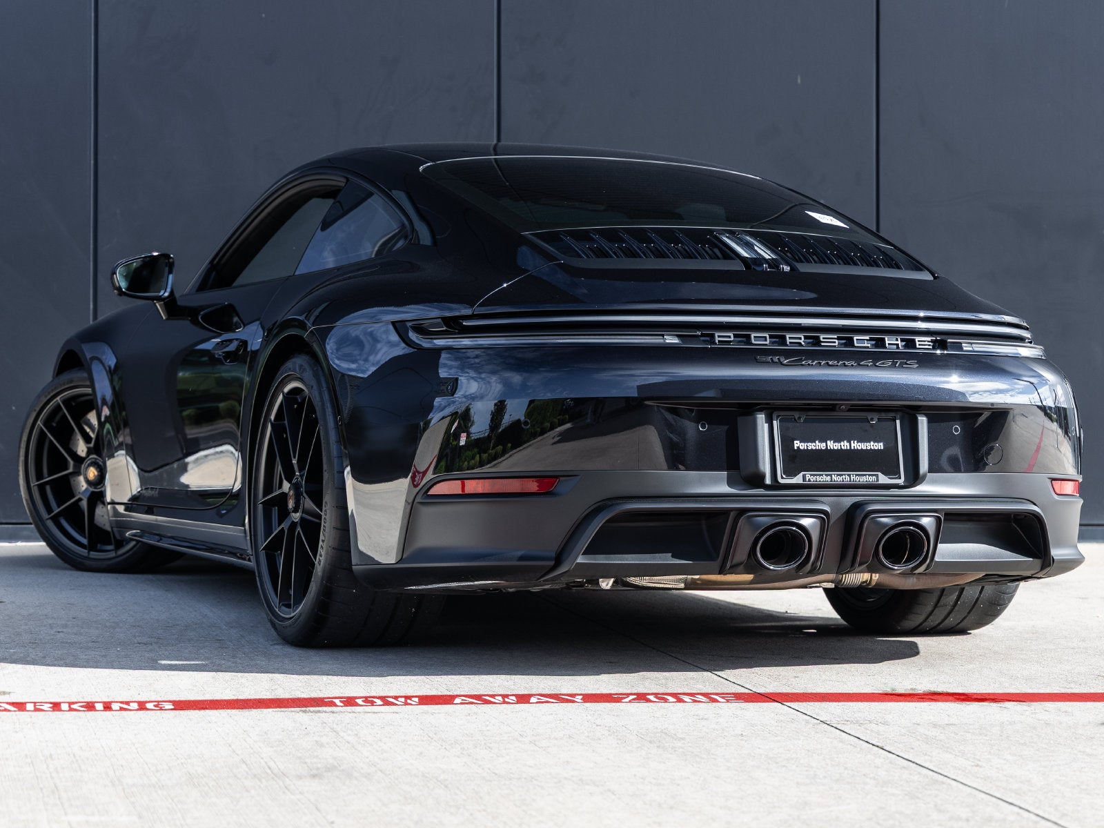 2025 Porsche 911 911 Carrera 4 GTS