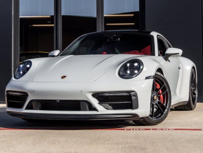 2022 Porsche 911 Carrera GTS