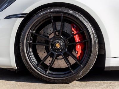 2022 Porsche 911 Carrera GTS