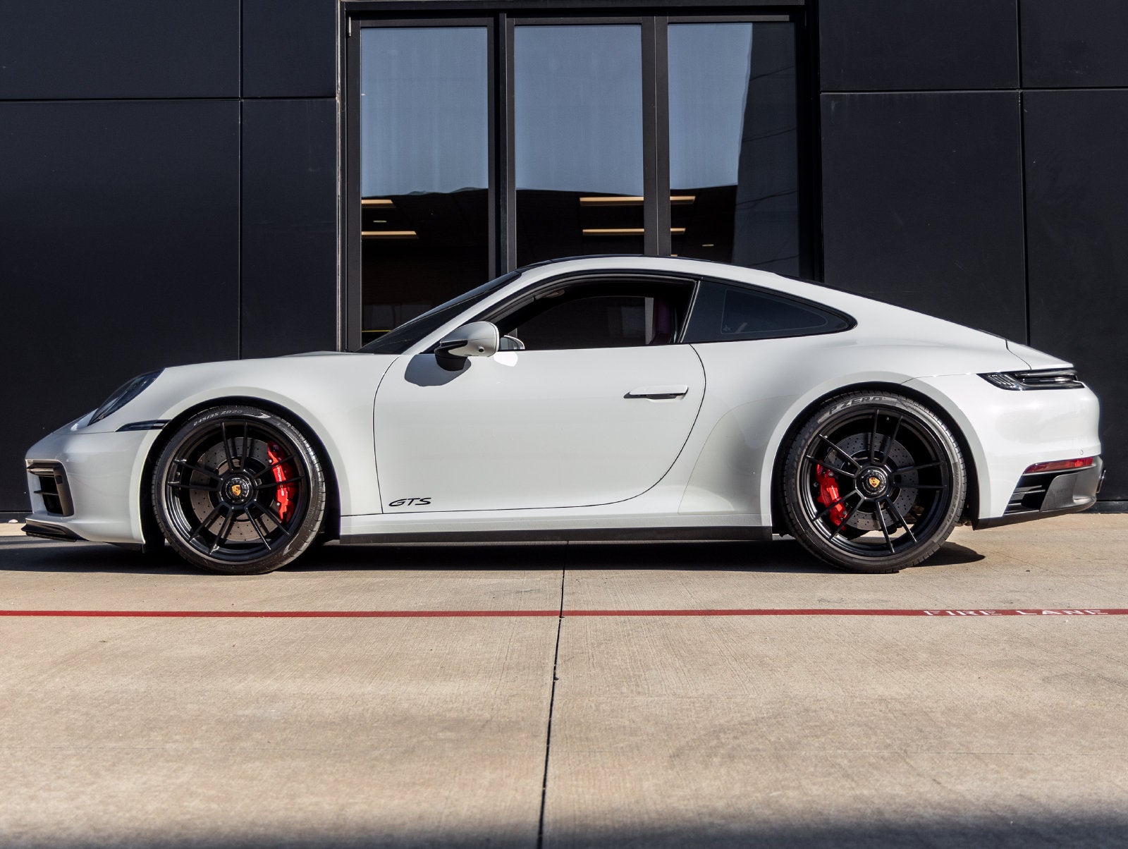 2022 Porsche 911 Carrera GTS