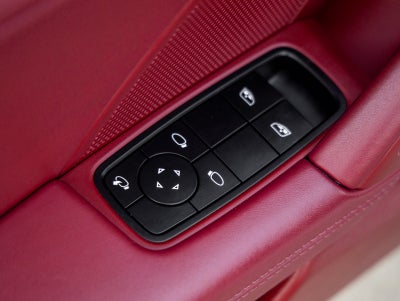 2022 Porsche 911 Carrera GTS