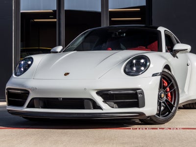 2022 Porsche 911 Carrera GTS