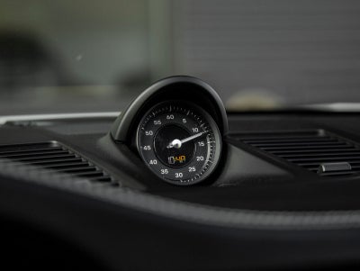 2022 Porsche 911 Carrera 4 GTS