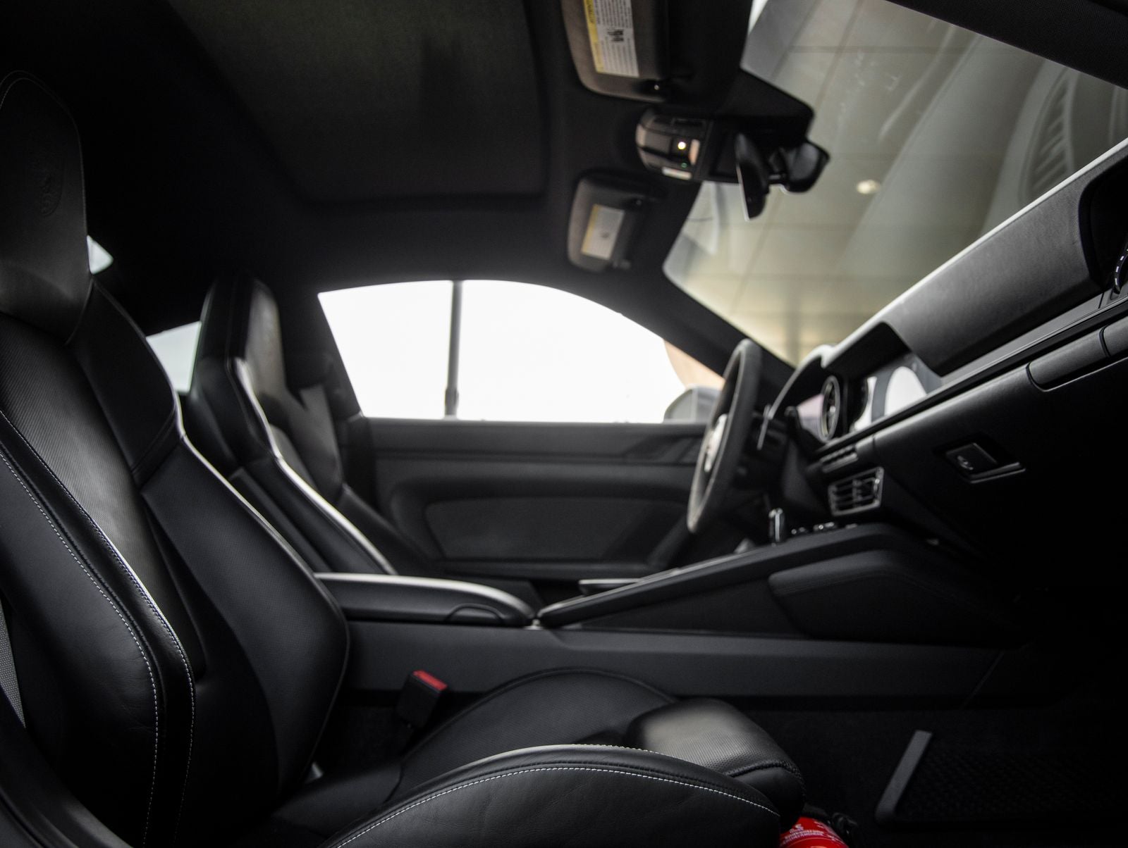 2022 Porsche 911 Carrera 4 GTS
