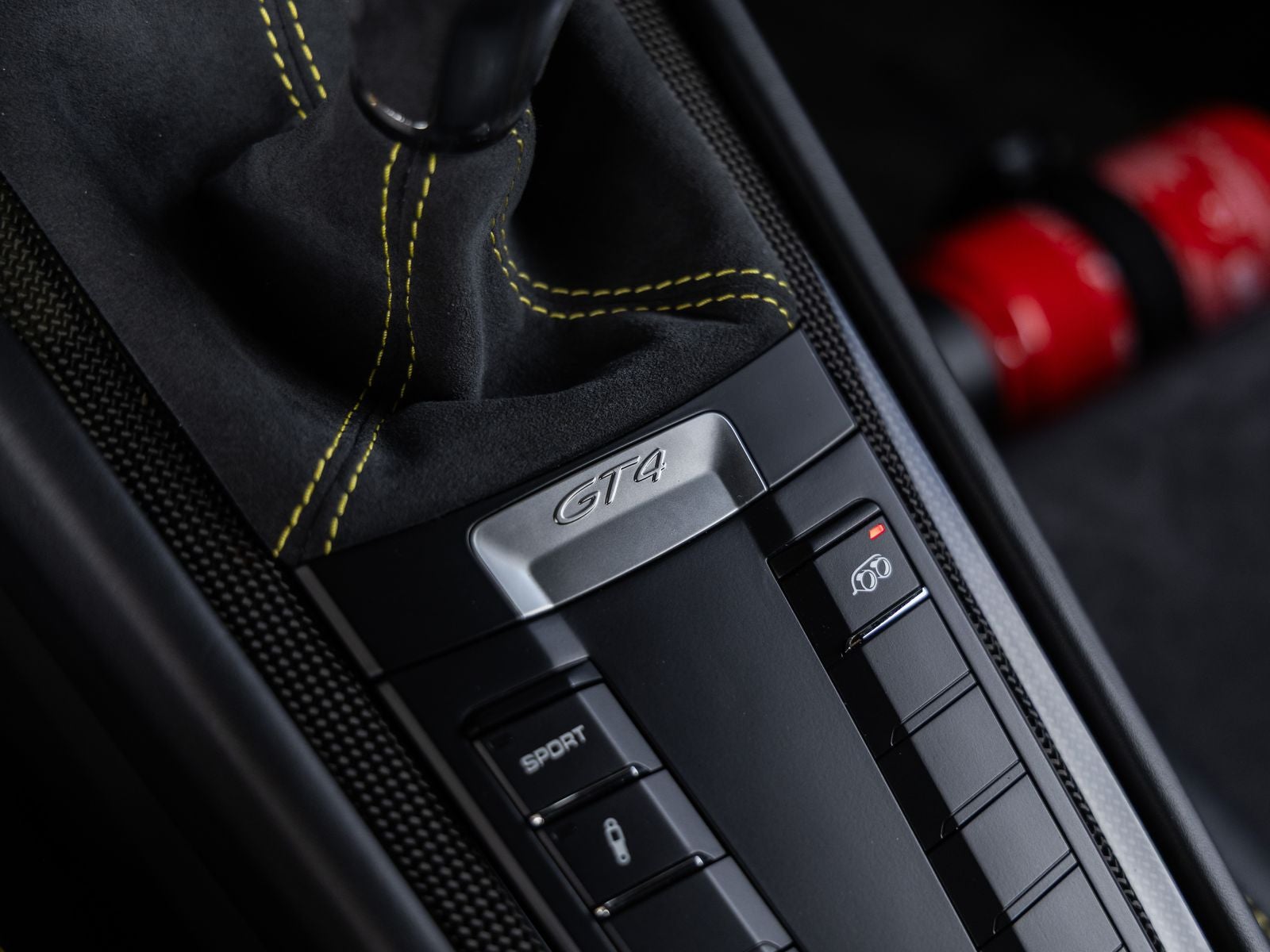 2016 Porsche Cayman GT4