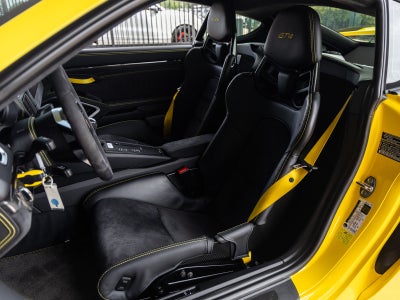 2016 Porsche Cayman GT4