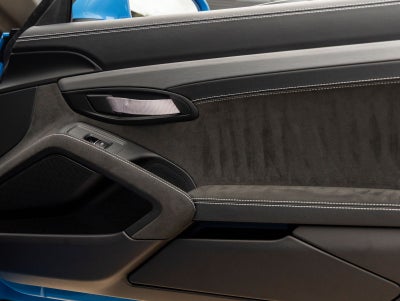 2023 Porsche 718 Cayman GT4