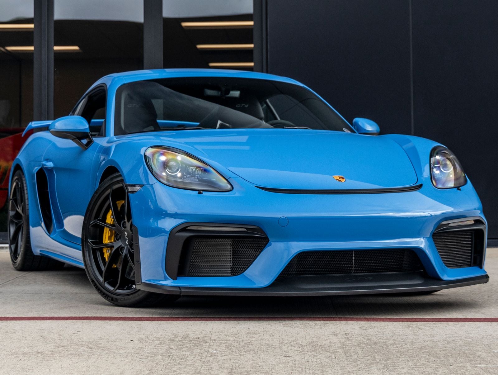 2023 Porsche 718 Cayman GT4